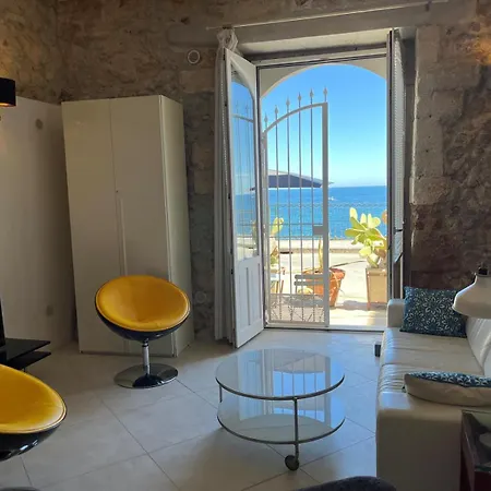Casa Calarossa Ortigia Ferienhaus Syrakus